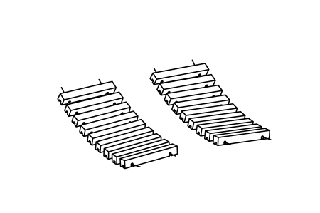 Pair of hanging seats for small net pyramid