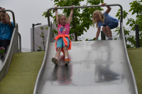 Slide with 1 shaft, width 150 cm, mounting height 300 cm