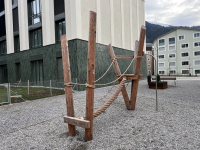 End frame with staircase made of PP rope (15 cm) for triangular platform