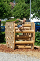 Climbing Loom, made of larch
