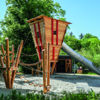 Topsy-Turvy Tree House