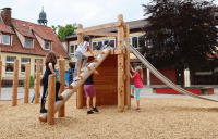 Triangular platform, floor height 150 cm